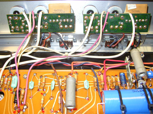 Ampeg B15N